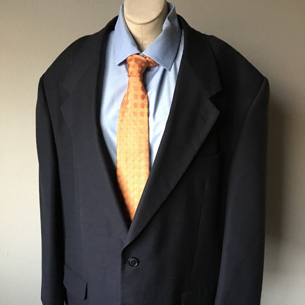 Issimo Italian Suit - Picture 2 of 8